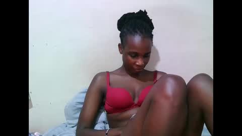 pritty_amber online show from May 23, 2026, 2:39 am