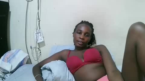 pritty_amber online show from May 25, 2026, 7:20 pm