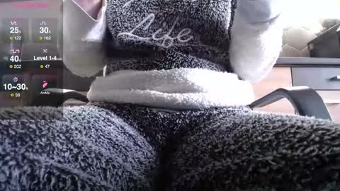 Snapshot of private_space chatting on October 27, 2025, 10:19 am Space online show from October 27, 2025, 10:19 am