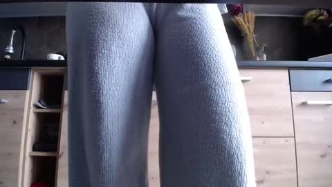 Snapshot of private_space chatting on November 11, 2025, 7:30 am Space online show from November 11, 2025, 7:30 am