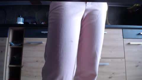 Snapshot of private_space chatting on December 1, 2025, 7:24 am Space online show from December 1, 2025, 7:24 am