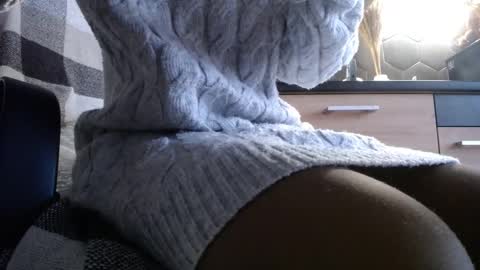 Snapshot of private_space chatting on December 5, 2025, 7:17 am Space online show from December 5, 2025, 7:17 am