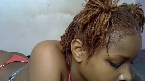 Snapshot of priya_queen chatting on April 19, 2026, 9:30 am priya_queen online show from April 19, 2026, 9:30 am