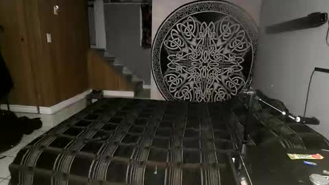 prnstr_ online show from March 23, 2026, 3:27 pm