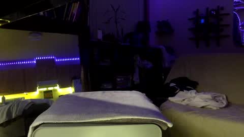 ProfNUWear online show from January 21, 2025, 1:32 pm