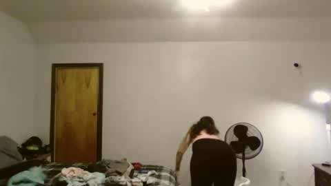 profoundlover online show from December 1, 2025, 11:21 pm