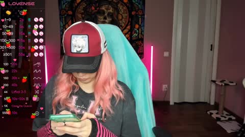 Di online show from January 3, 2025, 2:08 pm