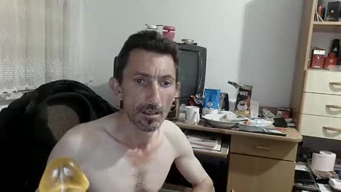 Snapshot of prosexualny chatting on October 9, 2025, 10:08 pm Mariusz online show from October 9, 2025, 10:08 pm