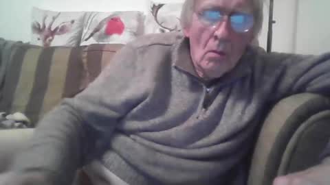 Snapshot of proudwelshman chatting on December 31, 2024, 12:00 am proudwelshman online show from December 31, 2024, 12:00 am
