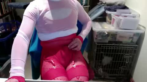 Snapshot of prrysport123 chatting on November 3, 2025, 8:26 am prrysport123 online show from November 3, 2025, 8:26 am