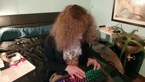 prxscillia_tx online show from January 14, 2025, 6:28 pm