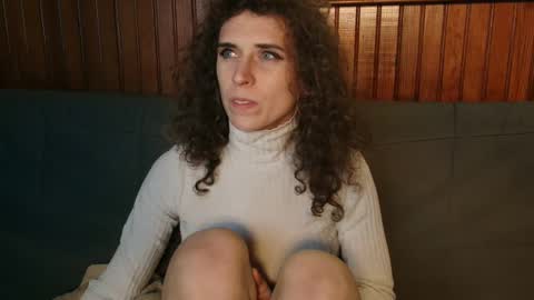 prxscillia_tx online show from February 9, 2025, 6:16 pm