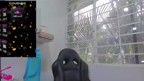 psique_naughty2 online show from February 5, 2025, 9:29 pm