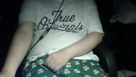 Snapshot of pt35l chatting on December 17, 2025, 3:12 am your mysterious man online show from December 17, 2025, 3:12 am