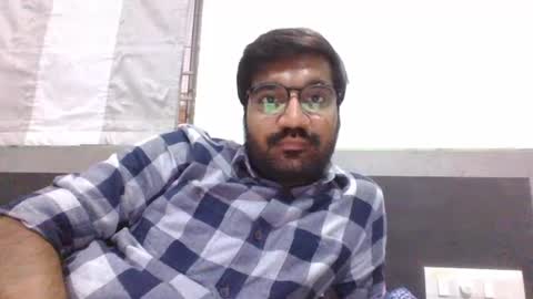 ptl1711 online show from February 4, 2025, 1:06 pm