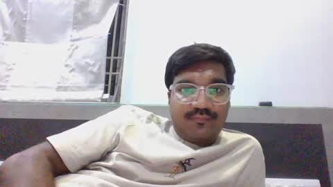 Snapshot of ptl1711 chatting on May 2, 2026, 4:01 pm ptl1711 online show from May 2, 2026, 4:01 pm