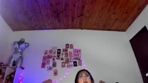 Snapshot of pucaa_ chatting on February 5, 2026, 1:21 am Emma Rico model indep online show from February 5, 2026, 1:21 am