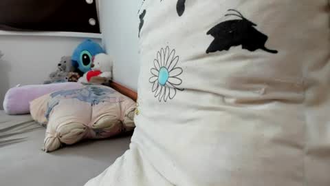 puffies_fantasy online show from July 10, 2026, 10:40 am