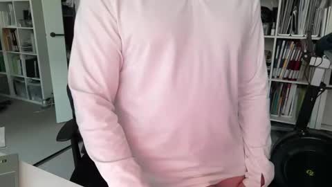 puffiest online show from October 31, 2025, 7:37 pm