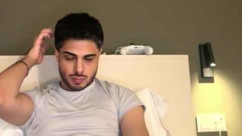 Snapshot of puffishere chatting on March 31, 2026, 11:27 pm puffishere online show from March 31, 2026, 11:27 pm