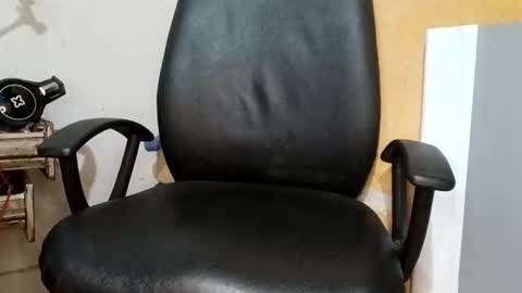 Snapshot of puky_mza chatting on November 20, 2025, 4:18 pm puky_mza online show from November 20, 2025, 4:18 pm