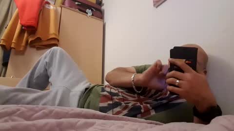 Snapshot of pulpdiction2 chatting on December 10, 2024, 6:17 pm Pulp online show from December 10, 2024, 6:17 pm