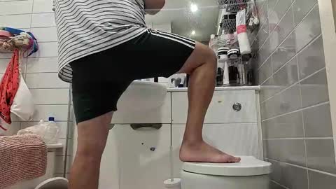 Snapshot of pulpdiction2 chatting on October 12, 2025, 8:35 am Pulp online show from October 12, 2025, 8:35 am