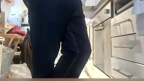 Snapshot of pulpdiction2 chatting on November 25, 2025, 9:42 am Pulp online show from November 25, 2025, 9:42 am