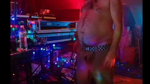 Snapshot of punkrunr083 chatting on May 25, 2026, 10:32 am punkrunr083 online show from May 25, 2026, 10:32 am