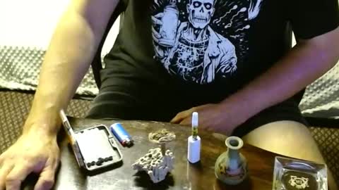 Jojo online show from November 4, 2025, 8:57 am