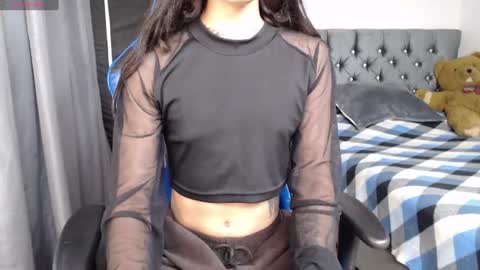 Snapshot of pupi_wolf chatting on June 24, 2026, 12:59 pm Cris online show from June 24, 2026, 12:59 pm