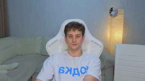 Jesse online show from November 15, 2025, 4:21 am