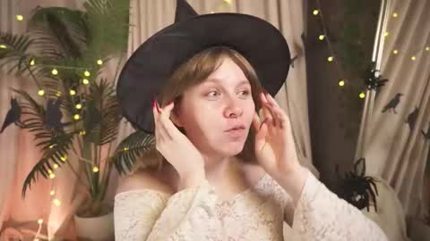 Snapshot of pure_dirt chatting on October 30, 2025, 6:04 am constant schedule Wednesday Friday Saturday Sunday The Rosemarie online show from October 30, 2025, 6:04 am