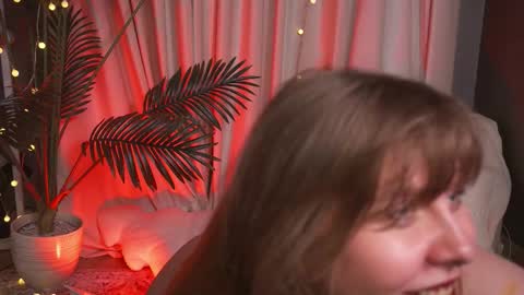 Snapshot of pure_dirt chatting on November 30, 2025, 6:23 pm constant schedule Wednesday Friday Saturday Sunday The Rosemarie online show from November 30, 2025, 6:23 pm