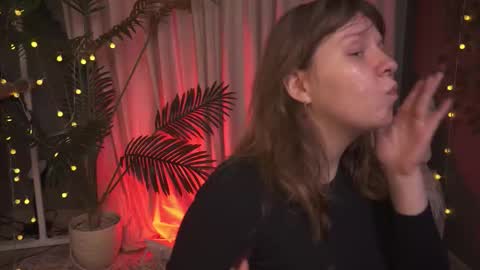 Snapshot of pure_dirt chatting on December 16, 2025, 5:34 am constant schedule Wednesday Friday Saturday Sunday The Rosemarie online show from December 16, 2025, 5:34 am