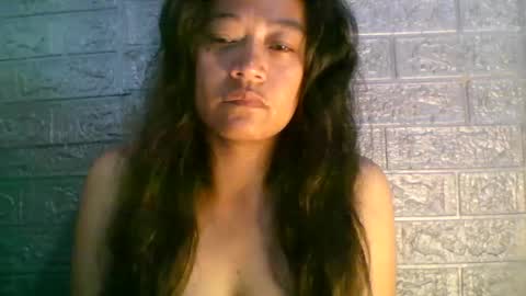 pure_sweetasian online show from December 2, 2025, 5:24 am