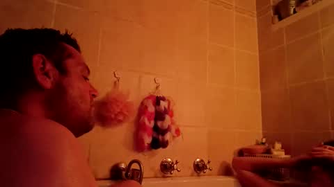 Snapshot of purecharismacpl chatting on April 6, 2026, 9:49 pm purecharismacpl online show from April 6, 2026, 9:49 pm