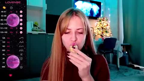 Snapshot of puremiraclealis chatting on December 18, 2025, 12:33 pm Alicia online show from December 18, 2025, 12:33 pm