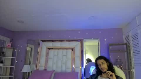 Snapshot of puretemptation_ chatting on July 6, 2026, 1:41 pm Experienced guys online show from July 6, 2026, 1:41 pm