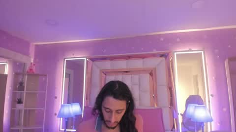 Snapshot of puretemptation_ chatting on July 7, 2026, 7:51 pm Experienced guys online show from July 7, 2026, 7:51 pm