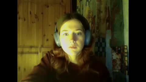 purple_cat55 online show from February 13, 2025, 1:15 pm