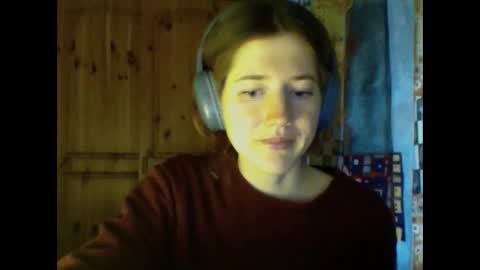 purple_cat55 online show from February 15, 2025, 11:06 am