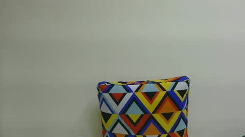 Snapshot of purple_raaine chatting on February 4, 2026, 12:33 pm purple Rain online show from February 4, 2026, 12:33 pm