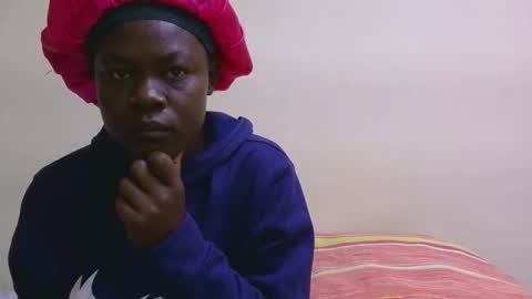 Snapshot of purple_raaine chatting on April 16, 2026, 7:42 am purple Rain online show from April 16, 2026, 7:42 am