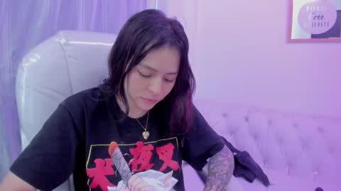 Snapshot of purple_slut_ chatting on February 16, 2025, 12:08 am Anna online show from February 16, 2025, 12:08 am