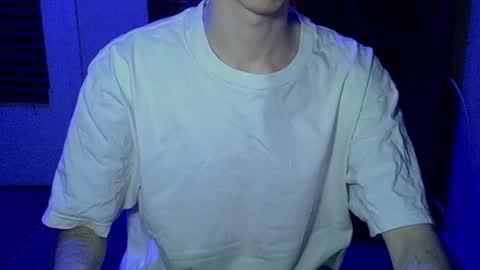 Snapshot of purplestarboy chatting on February 18, 2025, 6:26 pm purplestarboy online show from February 18, 2025, 6:26 pm