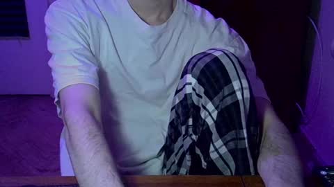 Snapshot of purplestarboy chatting on March 3, 2025, 7:17 pm purplestarboy online show from March 3, 2025, 7:17 pm