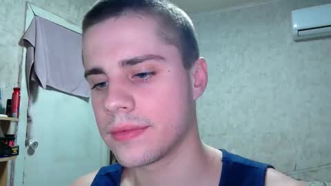 Snapshot of pusaprada chatting on December 15, 2025, 7:18 pm pusaprada online show from December 15, 2025, 7:18 pm