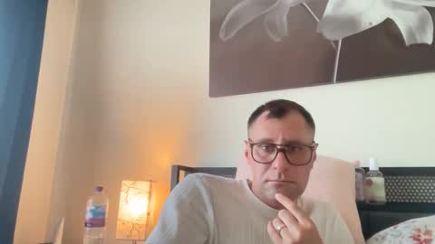 pushinghard89 online show from May 14, 2026, 9:16 am