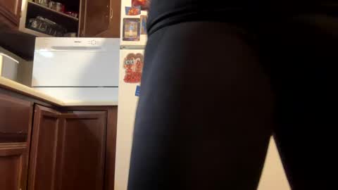 puss123176428 online show from December 3, 2024, 10:29 pm